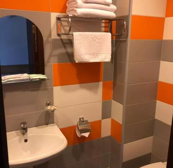 בית מלון כפרי Oktyabrskaya