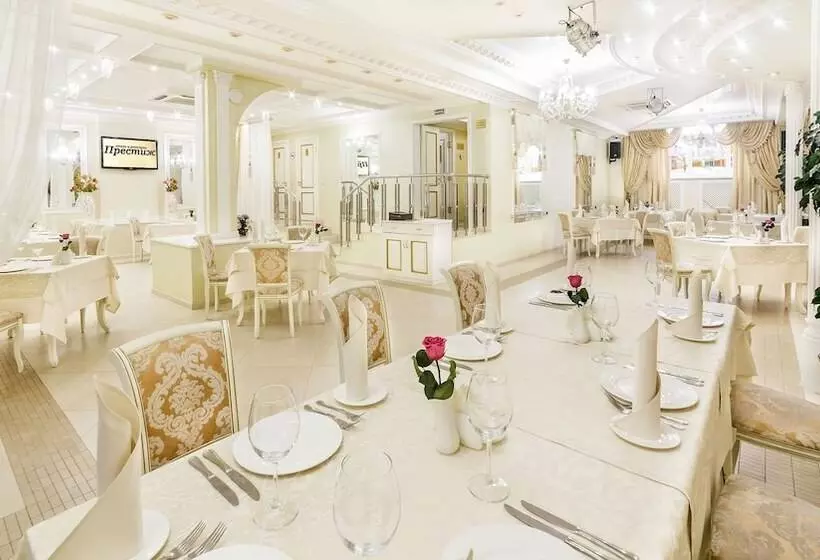 Отель Prestige