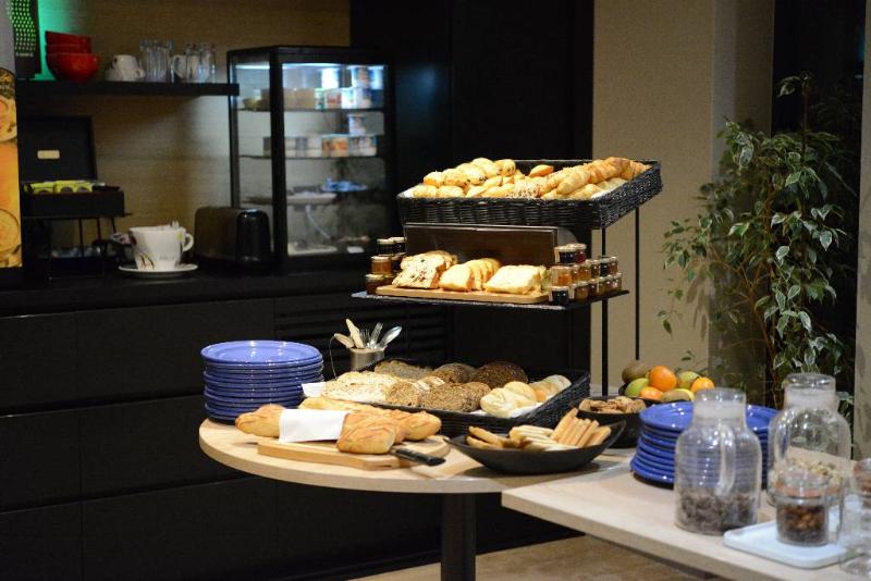 酒店 The Originals City, Hôtel Hélios, Roanne Nord