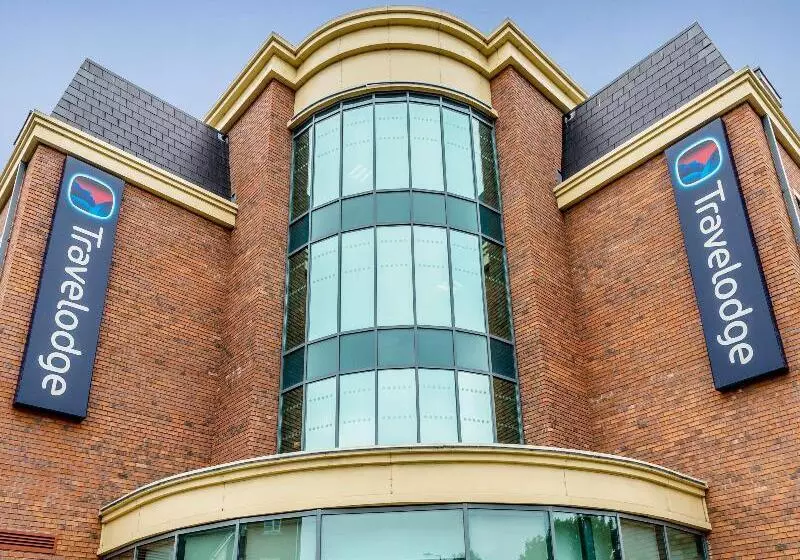 هتل Travelodge Stratford Upon Avon