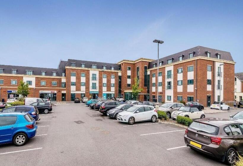 בית מלון כפרי Travelodge Stratford Upon Avon