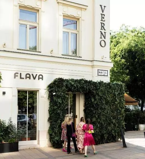 Hotel Verno House Budapest, Vignette Collection, An Ihg