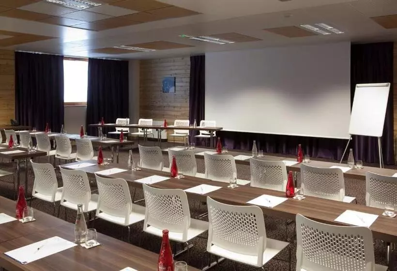 리조트 Résidence Le Chalet Du Mont Vallon