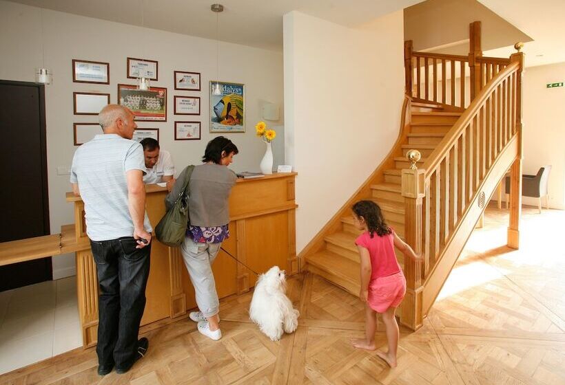 レジデンス Résidence Prestige Odalys Le Château De Kéravéon