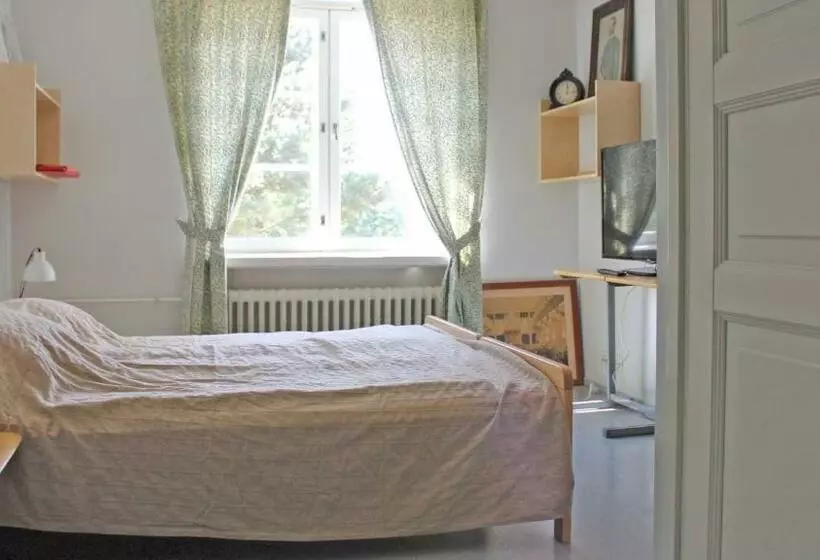 Retkeilymaja Vanha Koulu