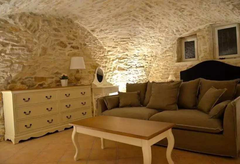 Aamiaismajoitus (B&B) Locus Amoenus