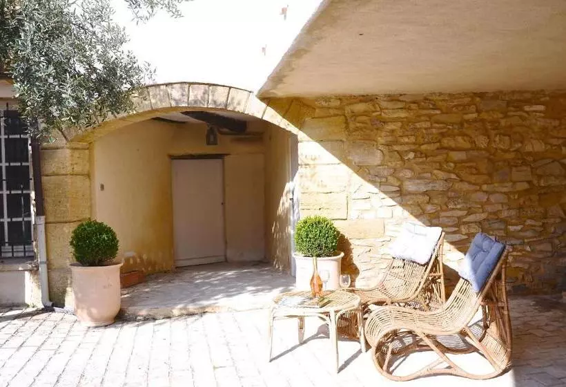 Aamiaismajoitus (B&B) Locus Amoenus