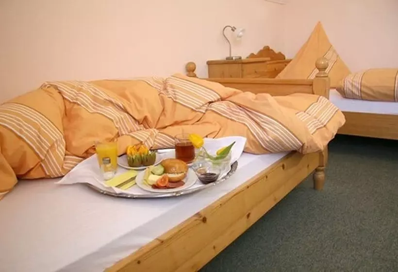 Hotelli Landgasthof Stangl