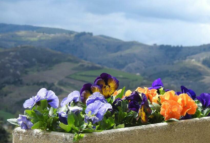 بنسيون Domaine Des Gardette