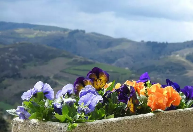 Majatalo Domaine Des Gardette