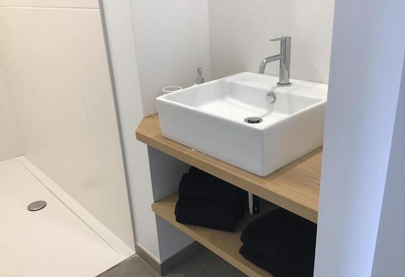 민박 Au Bord De La Foret