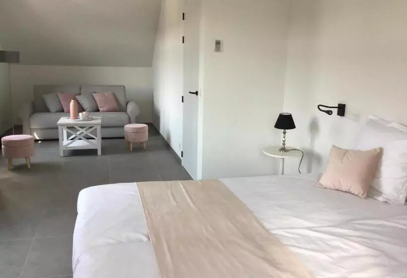 Aamiaismajoitus (B&B) Au Bord De La Foret