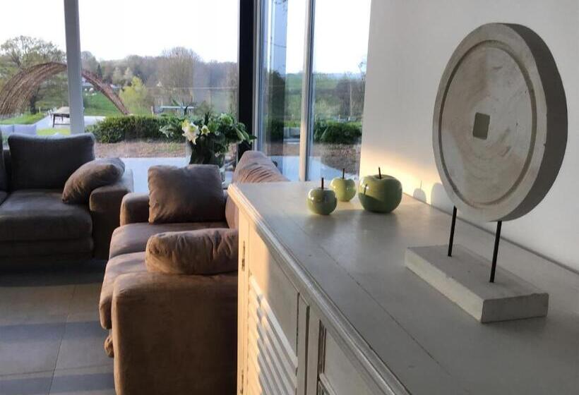 민박 Au Bord De La Foret