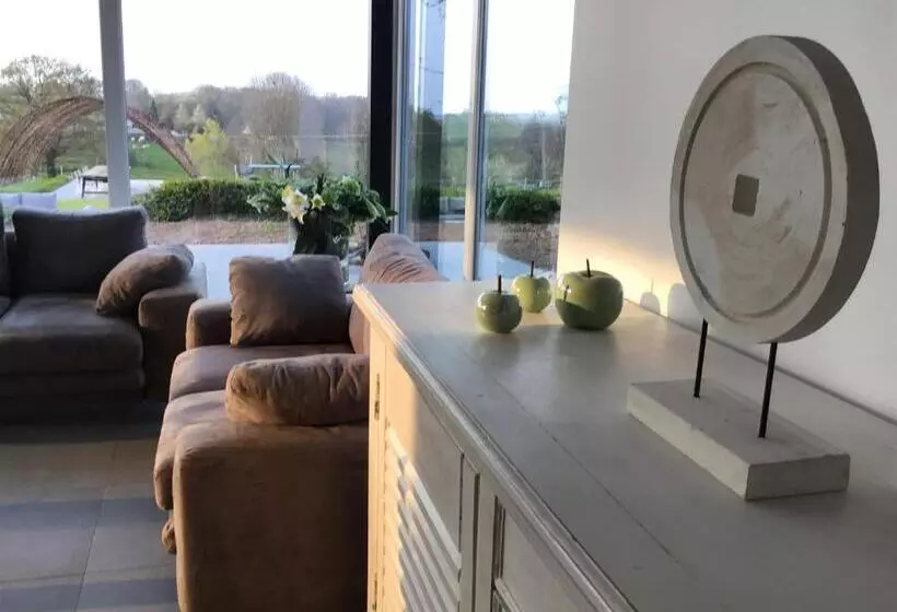 Aamiaismajoitus (B&B) Au Bord De La Foret