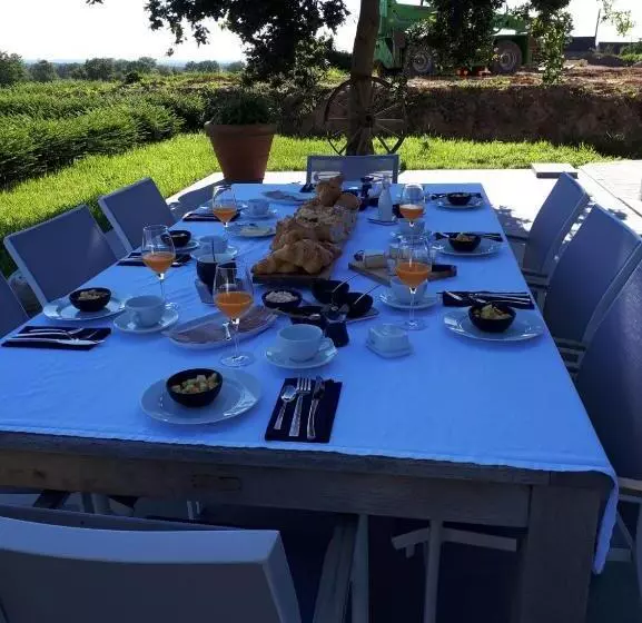 Aamiaismajoitus (B&B) Au Bord De La Foret