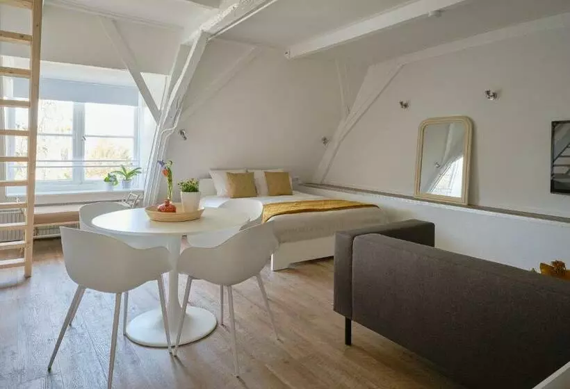 Het Gecroonde Swaert B&b