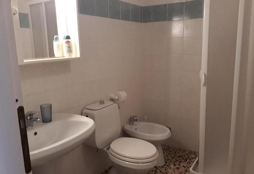 צימר L Antico Faro