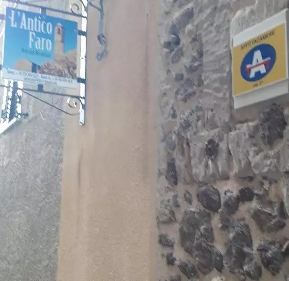 تختخواب و صبحانه L Antico Faro