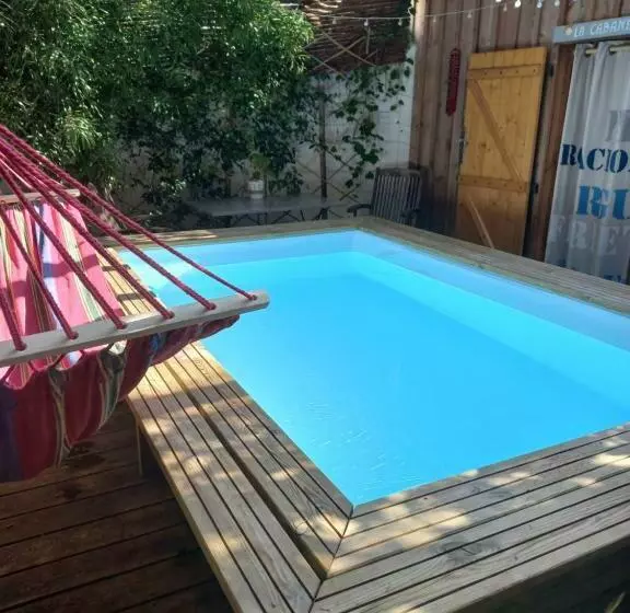 تختخواب و صبحانه La Cabane Bordeaux St Augustin