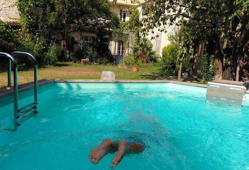 צימר Le Patio Gironnais