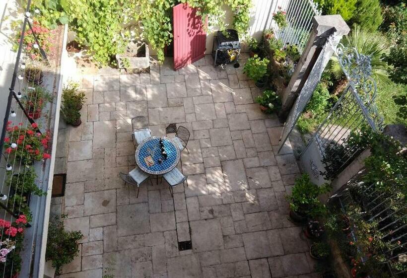 צימר Le Patio Gironnais