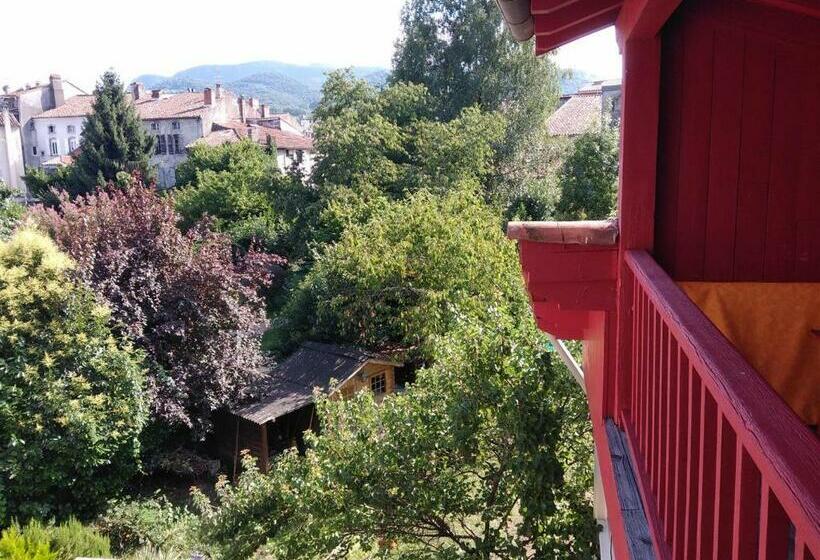 צימר Le Patio Gironnais