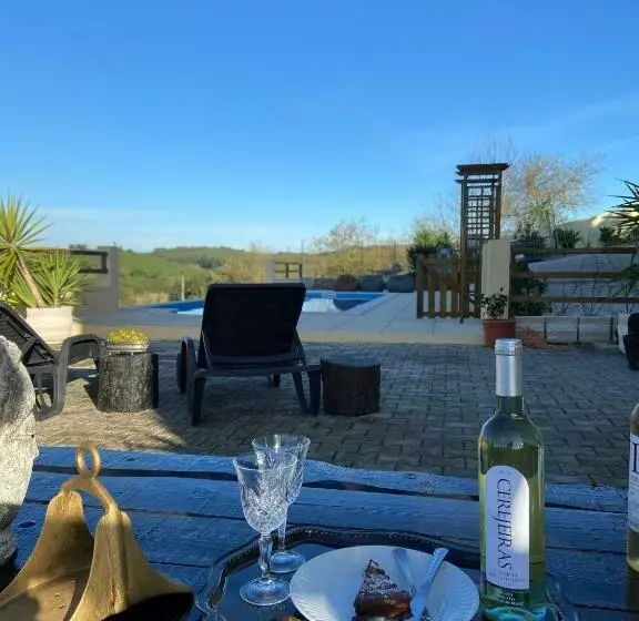 ベッドアンドブレックファースト Terra Luso Proche De Montejunto