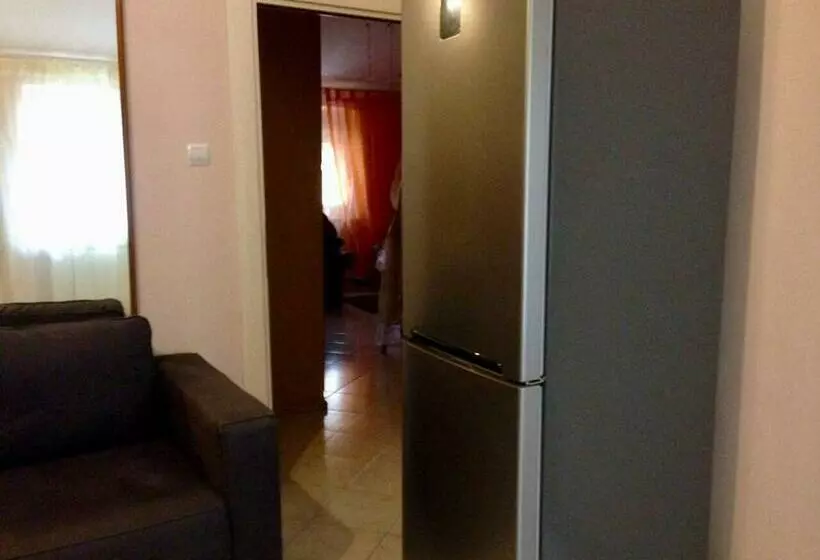 Majatalo Una Stanza In Un Appartamento