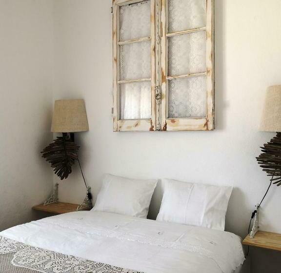 Pension (Hôtel basse catégorie) Be My Neighbour