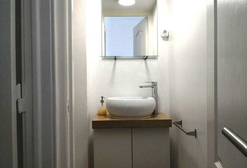 Pension (Hôtel basse catégorie) Be My Neighbour