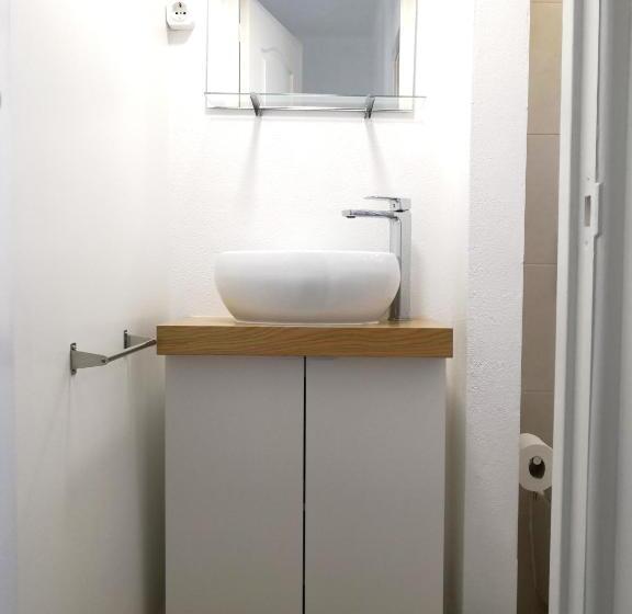 Pension (Hôtel basse catégorie) Be My Neighbour