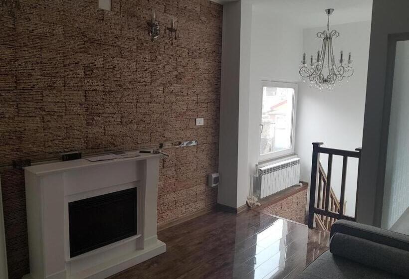 پانسیون Casa Cojanu