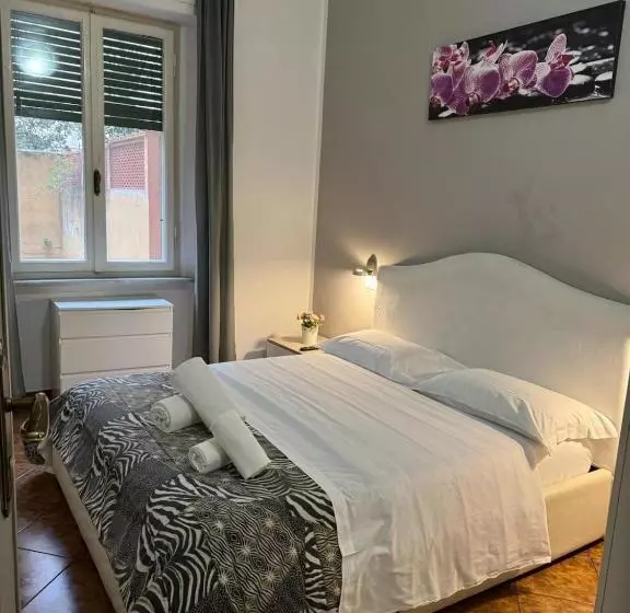 پانسیون Crown Guest House