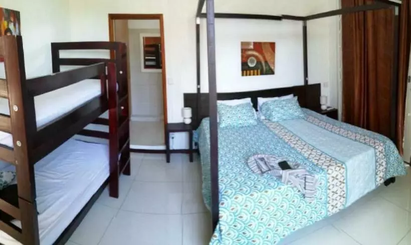 پانسیون Pereybere Villa Valari With Pool Near Beach