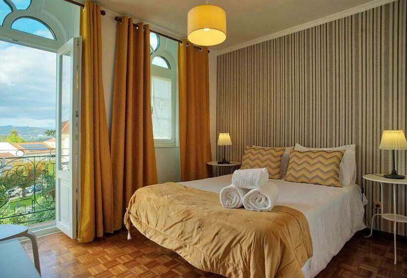 ペンション Raiano Guest House