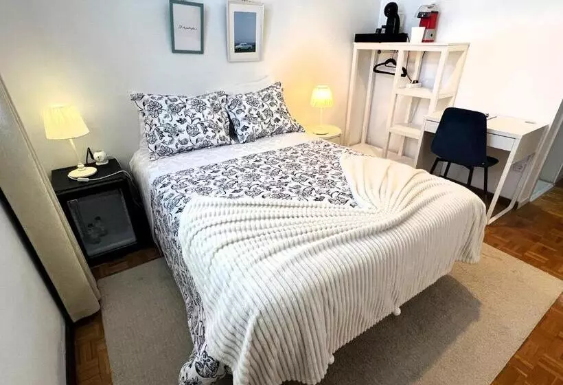 ペンション Raiano Guest House