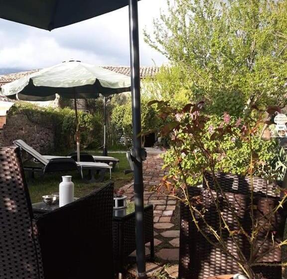 B&b   La Corte D Ivi