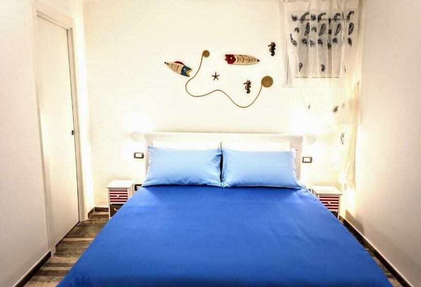 تختخواب و صبحانه Il Pavone