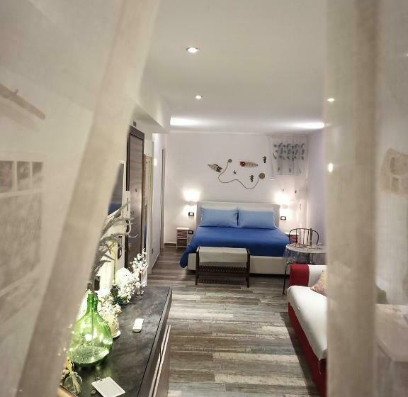 تختخواب و صبحانه Il Pavone