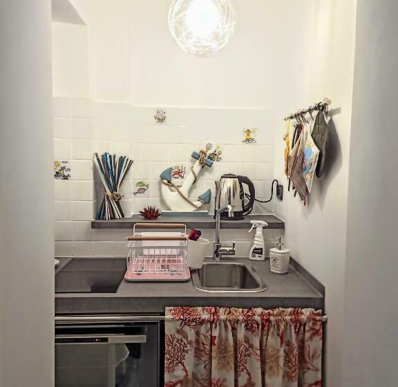 تختخواب و صبحانه Il Pavone