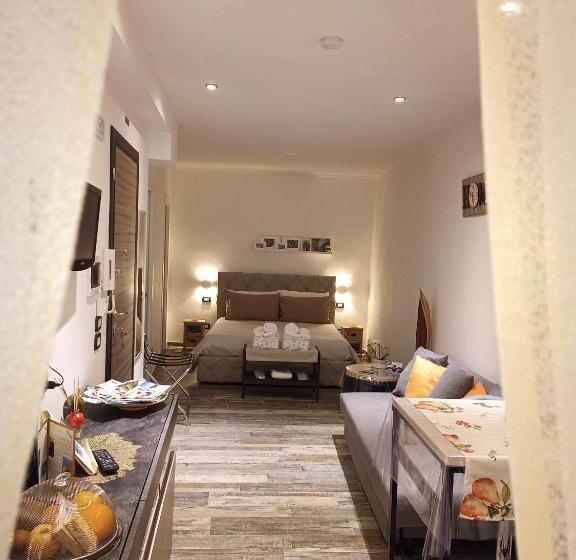 تختخواب و صبحانه Il Pavone