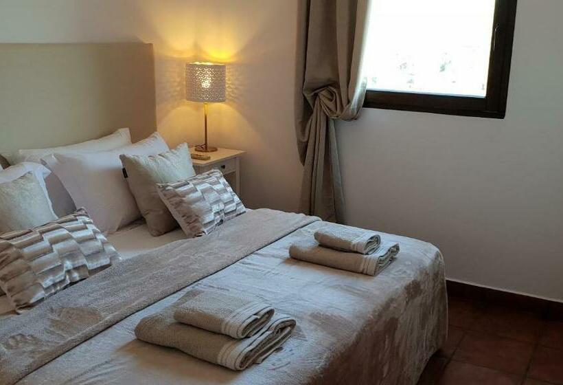 Cortijo El Chenil Rural Retreat