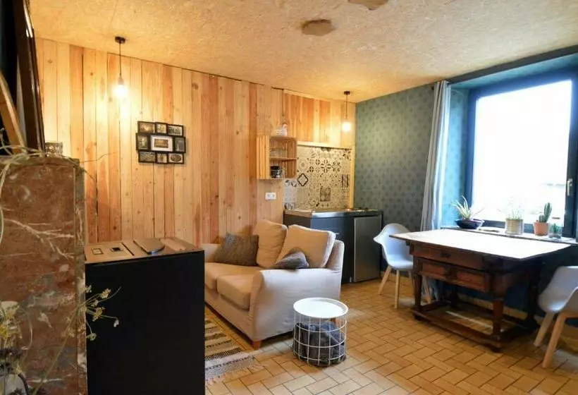 Majatalo L Eglantine