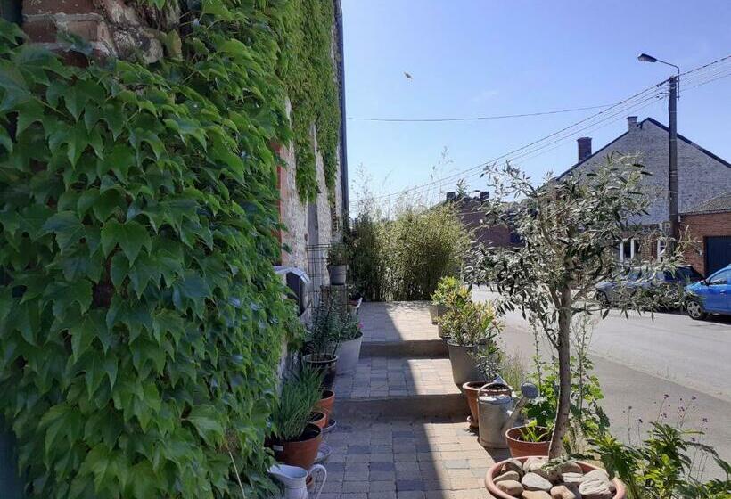 بنسيون L Eglantine