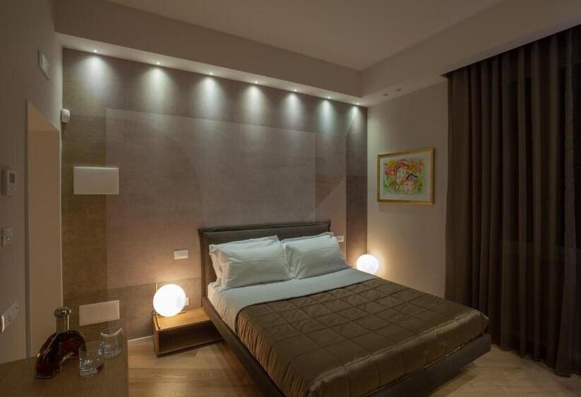 פנסיון Maisonsilvi