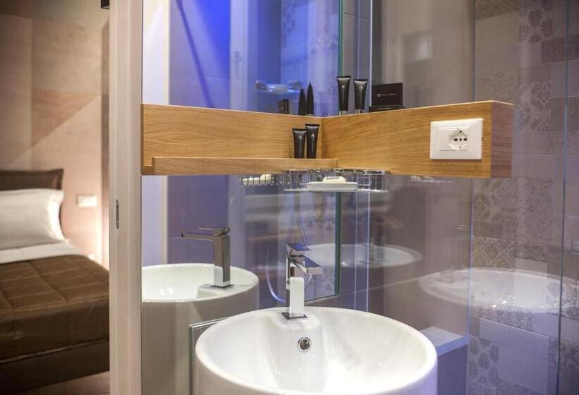 פנסיון Maisonsilvi