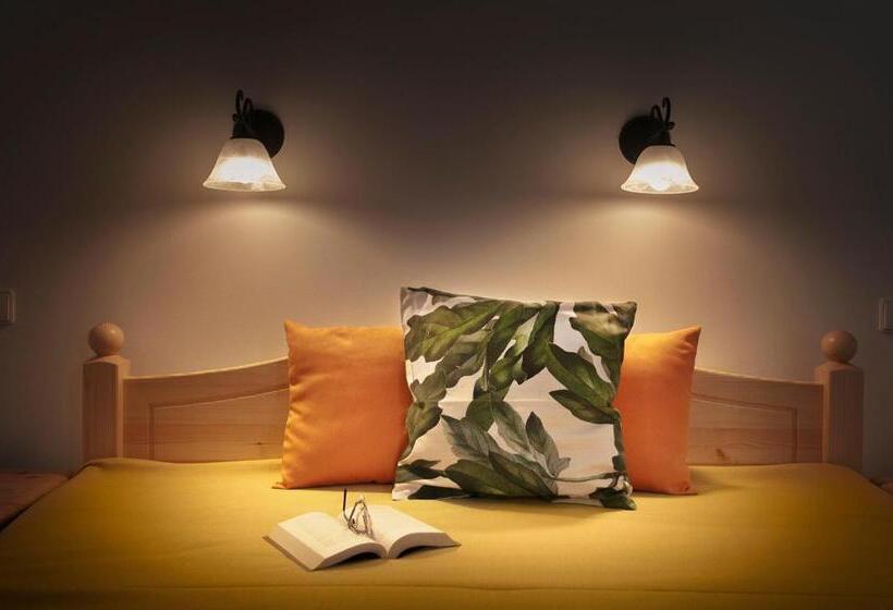 פנסיון Patakpart Vendégház