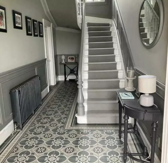 Aamiaismajoitus (B&B) Ballyginniff Farm House