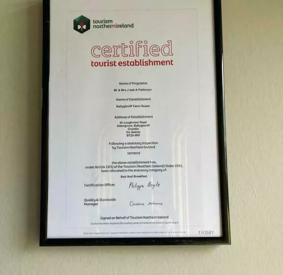 Aamiaismajoitus (B&B) Ballyginniff Farm House