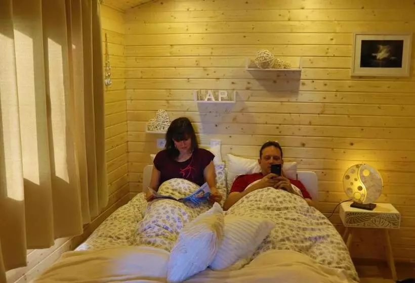 ベッドアンドブレックファースト L  Instant Ch  Oizy